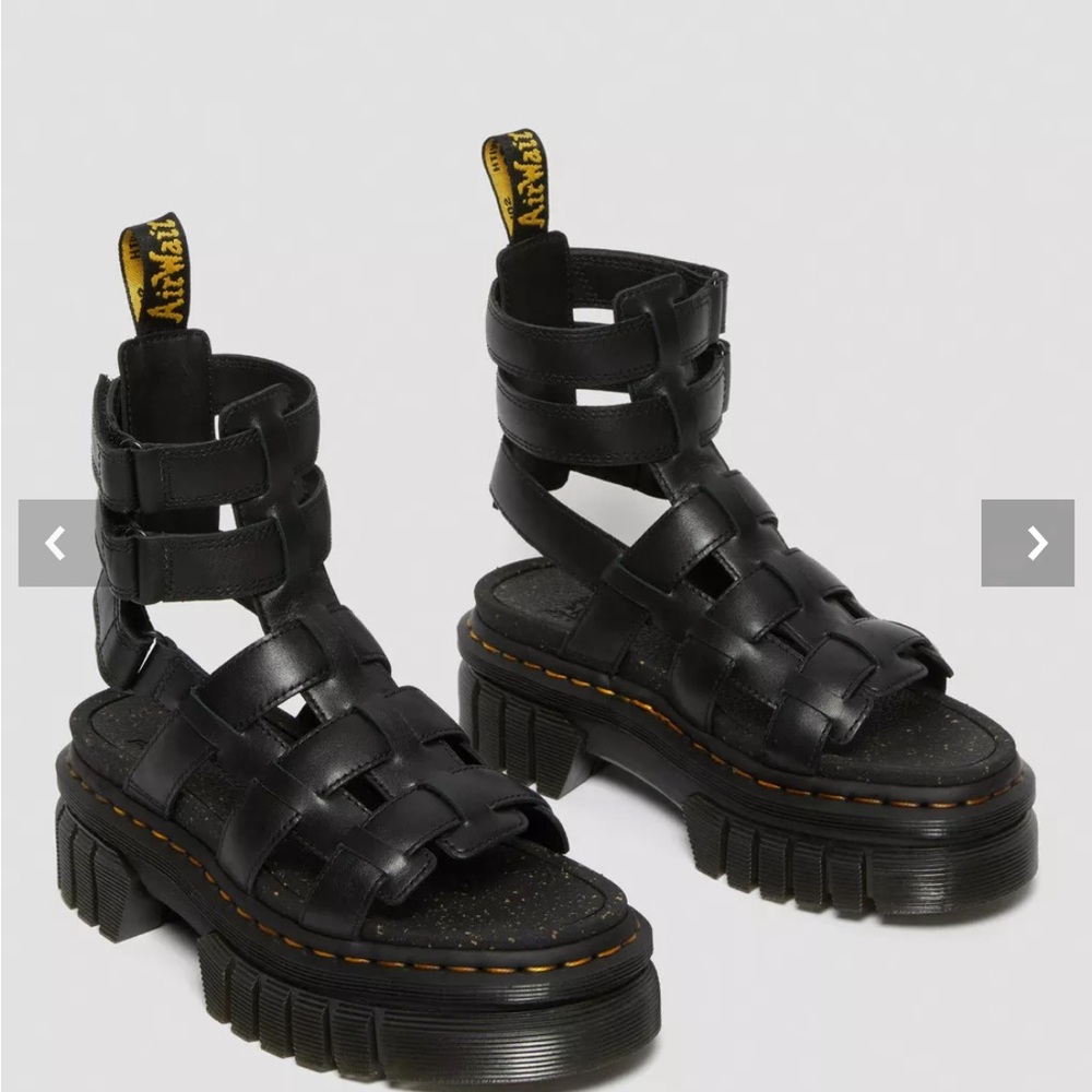 Dr. Martens Ricki Gladiator